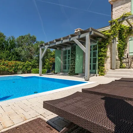 酒店 Zelda Comfortable 3*