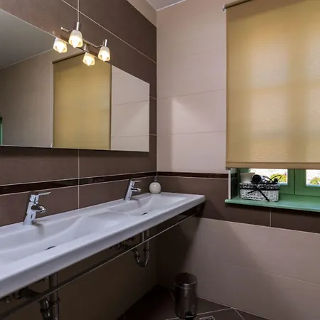 Zelda Comfortable 3* Medulin