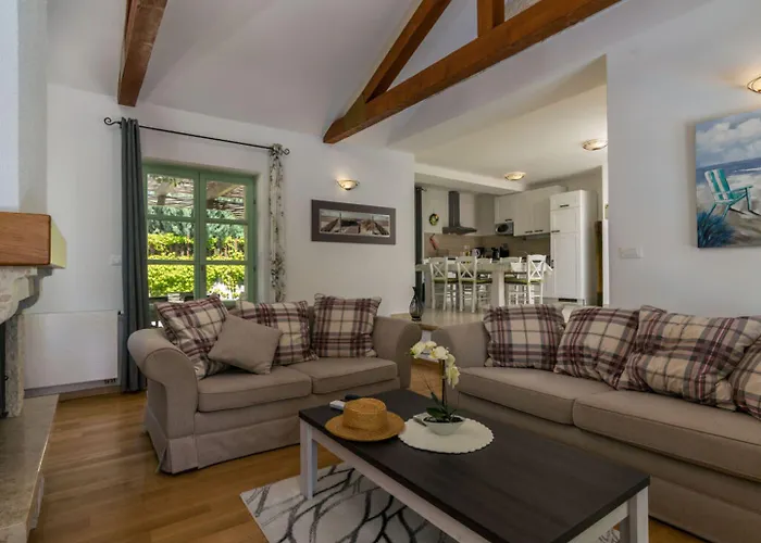 Zelda Comfortable 3*